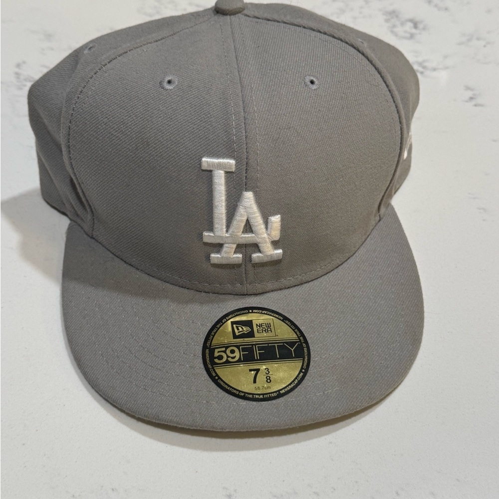 New Era Gray 59FIFTY Dodgers Cap with White Logo